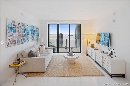 Квартира в Майами, США, 120 м2 фото 1