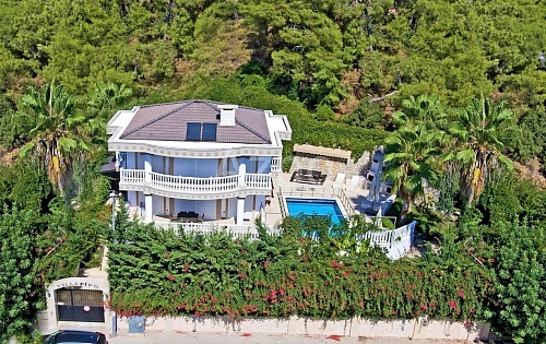 Вилла в Кемере, Турция, 520 м2 фото 1