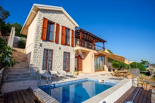 Вилла в Которе, Черногория, 210 м2 фото 1