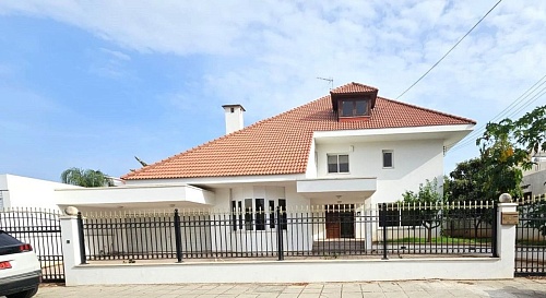 Вилла в Лимасоле, Кипр, 435 м2 фото 1