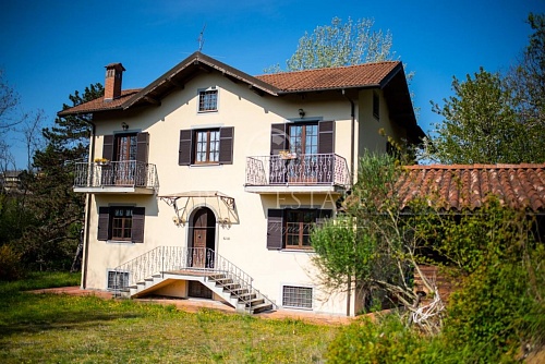 Вилла в Алессандрии, Италия, 198.5 м2 фото 1