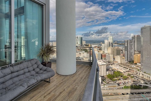 Пентхаус в Майами, США, 240 м2 фото 1