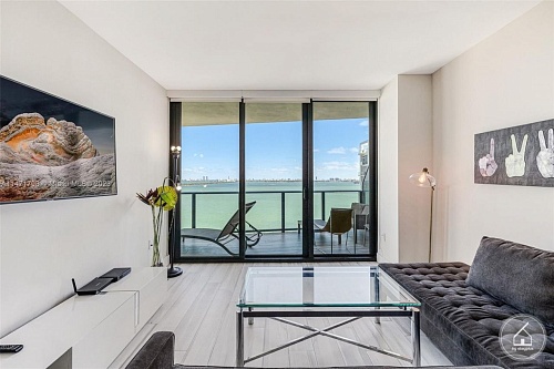 Квартира в Майами, США, 100 м2 фото 1