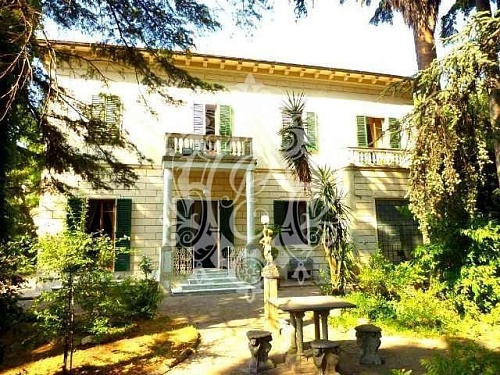 Вилла в Кальчи, Италия, 534 м2 фото 1