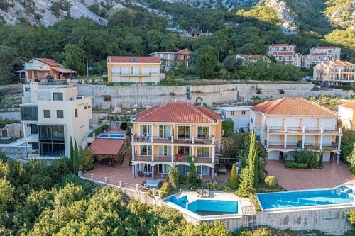 Квартира в Которе, Черногория, 148 м2 фото 1