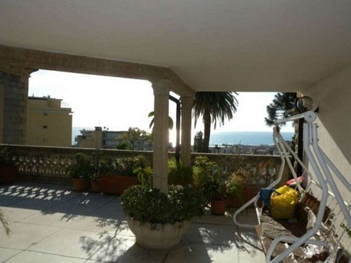 Апартаменты в Сан-Ремо, Италия, 100 м2 фото 1