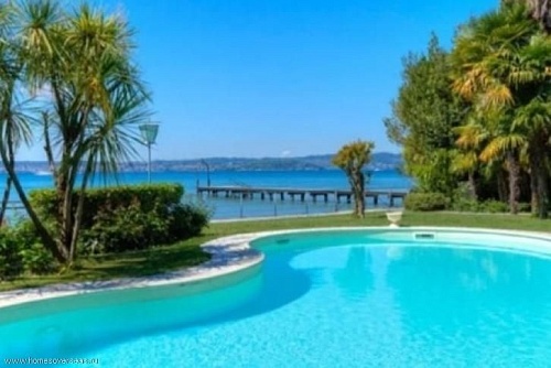 Дом в Сирмионе, Италия, 500 м2 фото 1