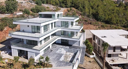 Вилла в Алании, Турция, 680 м2 фото 1