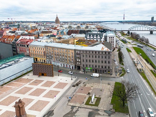 Дом под реконструкцию в Риге, Латвия, 3 219 м2 фото 1