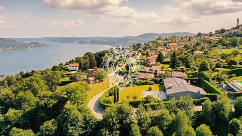 Вилла в Массино-Висконти, Италия, 600 м2 фото 1