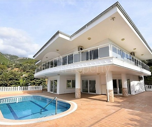 Вилла в Алании, Турция, 350 м2 фото 1
