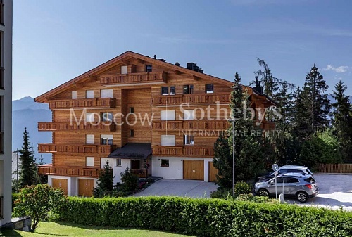 Апартаменты в Кран-Монтане, Швейцария, 169 м2 фото 1