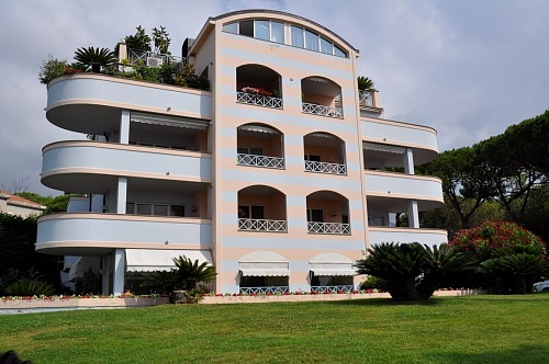 Квартира в Сан-Ремо, Италия, 99 м2 фото 1