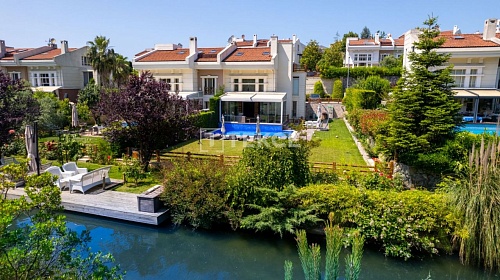 Вилла в Стамбуле, Турция, 320 м2 фото 1