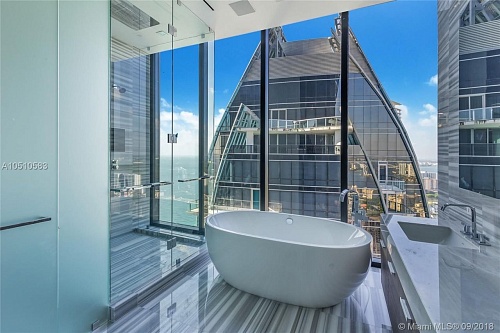 Пентхаус в Майами, США, 220 м2 фото 1