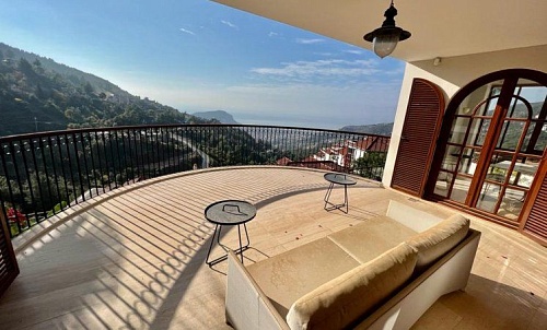 Вилла в Алании, Турция, 290 м2 фото 1