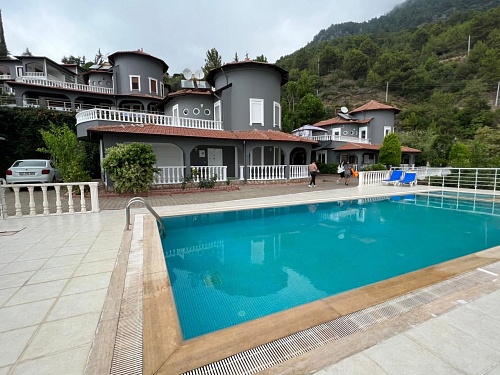 Квартира в Алании, Турция, 220 м2 фото 1