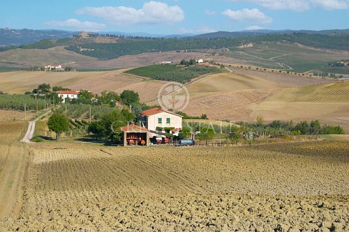 Дом Cinigiano, Италия, 271.7 м2 фото 1