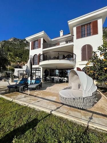 Вилла в Алании, Турция, 390 м2 фото 1