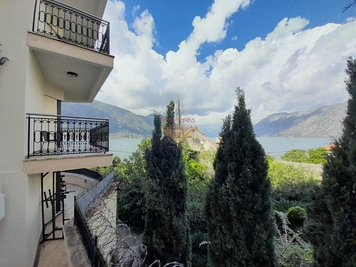 Квартира в Которе, Черногория, 155 м2 фото 1