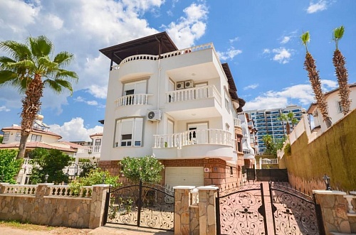 Вилла в Алании, Турция, 280 м2 фото 1