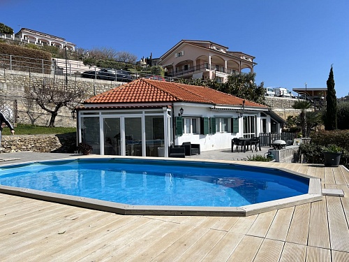 Вилла в Сан-Ремо, Италия, 100 м2 фото 1
