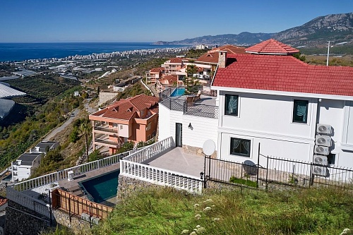 Вилла в Алании, Турция, 340 м2 фото 1