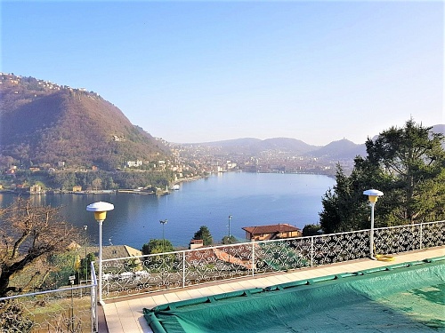 Квартира в Комо, Италия, 170 м2 фото 1