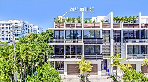 Таунхаус в Майами, США, 210 м2 фото 1