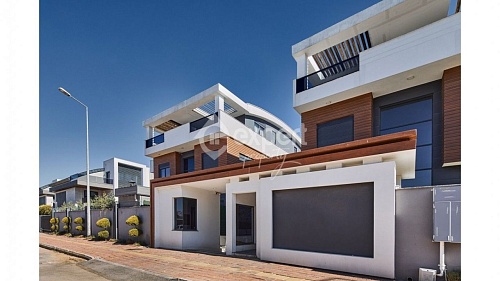 Вилла в Анталии, Турция, 400 м2 фото 1