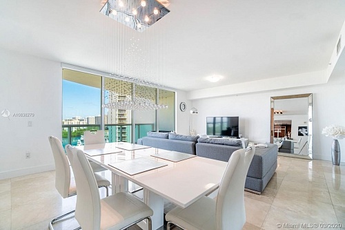 Апартаменты в Майами, США, 170 м2 фото 1