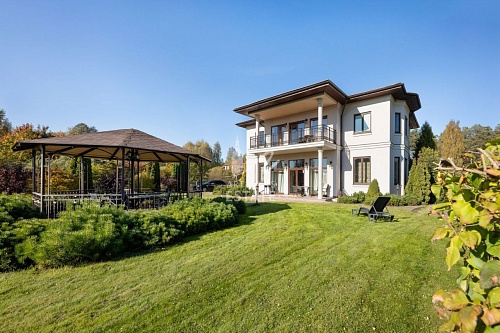 Дом в Юрмале, Латвия, 380 м2 фото 1