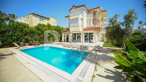 Вилла в Анталии, Турция, 200 м2 фото 1