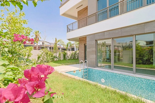 Дом в Анталии, Турция, 547 м2 фото 1