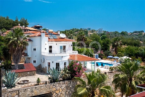Вилла в Алании, Турция, 250 м2 фото 1
