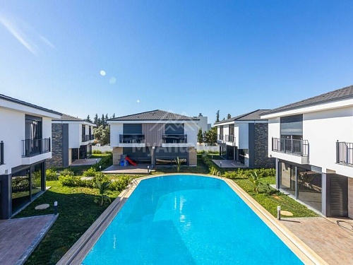 Вилла в Анталии, Турция, 290 м2 фото 1