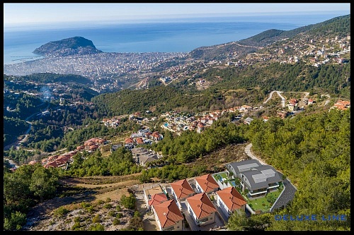 Вилла в Алании, Турция, 400 м2 фото 1