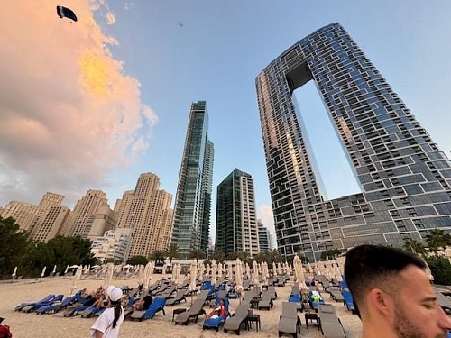 Апартаменты в Дубае, ОАЭ, 72 м2 фото 1