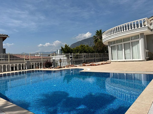 Вилла в Алании, Турция, 250 м2 фото 1