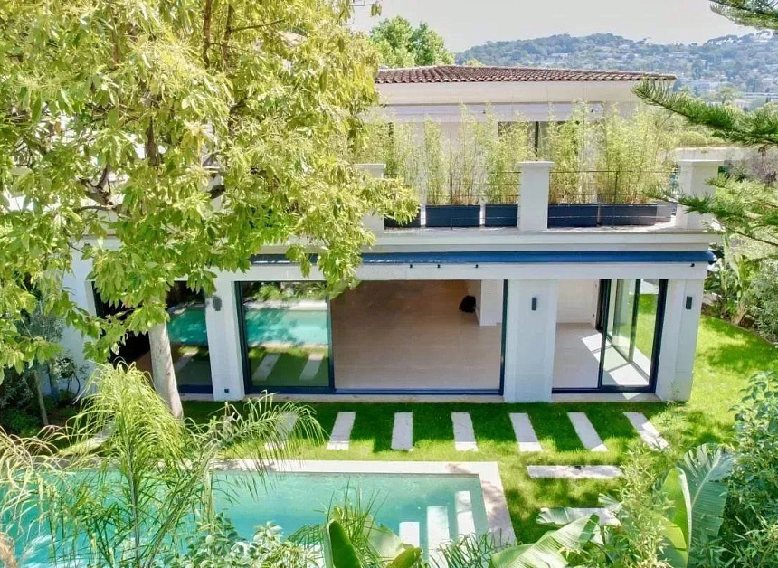 Вилла в Ле-Канне, Франция, 245 м2
