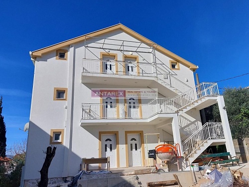 Апартаменты в Биеле, Черногория, 45 м2 фото 1