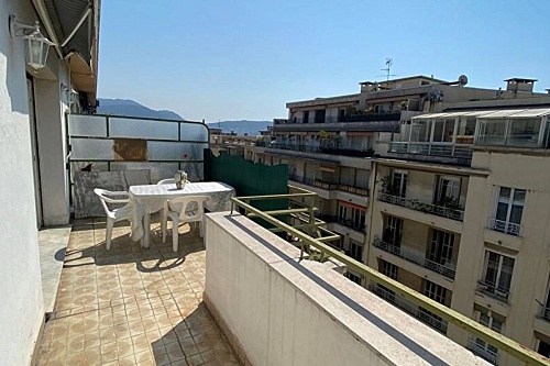 Апартаменты в Ницце, Франция, 72 м2 фото 1