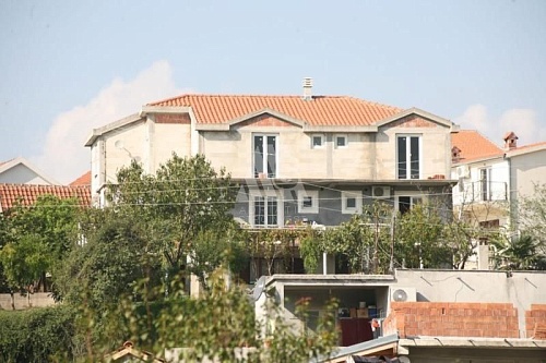 Дом в Тивате, Черногория, 350 м2 фото 1