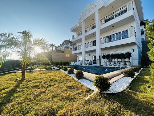 Вилла в Алании, Турция, 350 м2 фото 1