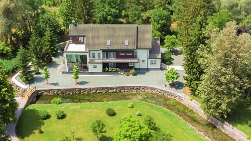 Поместье в Врхнике, Словения, 650 м2 фото 1