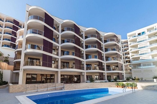 Апартаменты в Бечичи, Черногория, 61 м2 фото 1