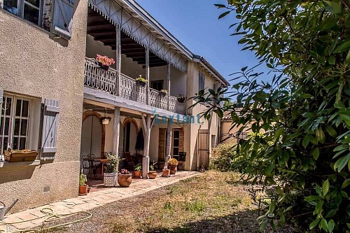 Дом в Ло и Гаронне, Франция фото 1