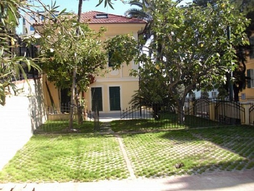 Апартаменты в Сан-Ремо, Италия, 75 м2 фото 1