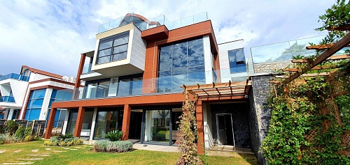 Вилла в Алании, Турция, 600 м2 фото 1