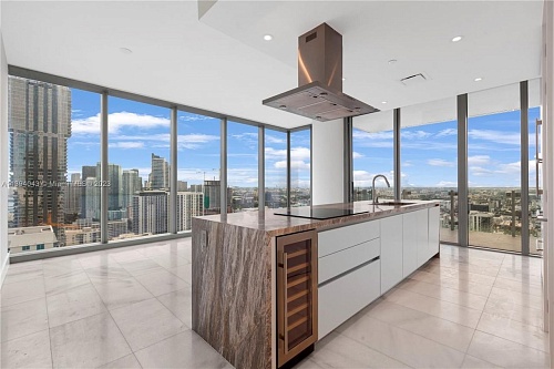 Квартира в Майами, США, 100 м2 фото 1